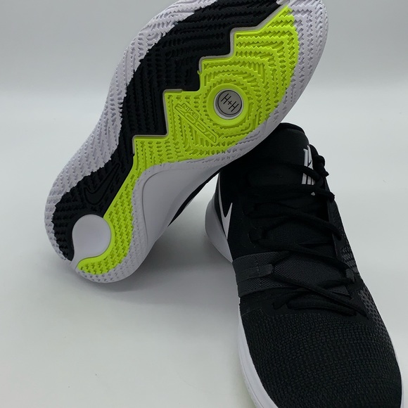 kyrie brooklyn nets shoes